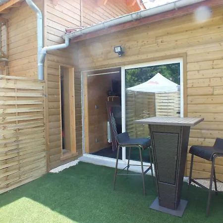 Hébergement de vacances Jacuzzi Sauna Piscine